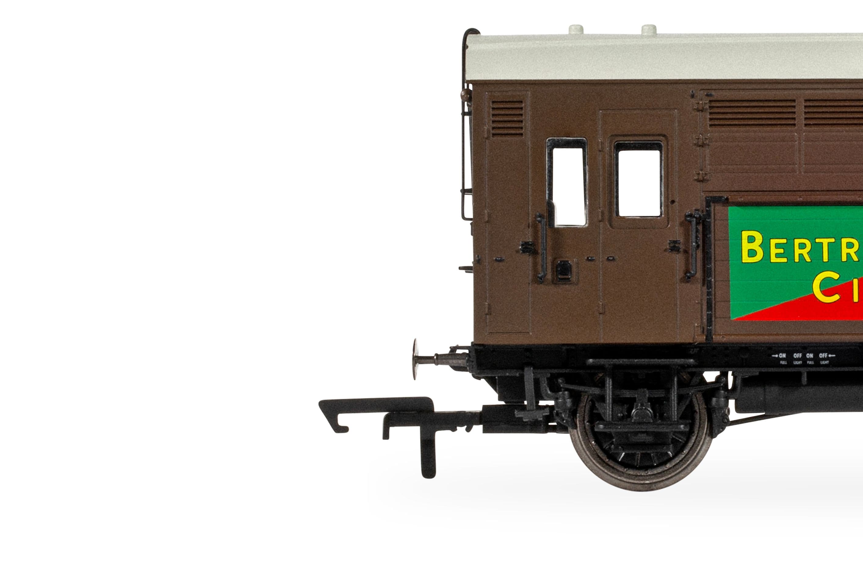 BR - Bertram Mills Circus 707 - Horse Box