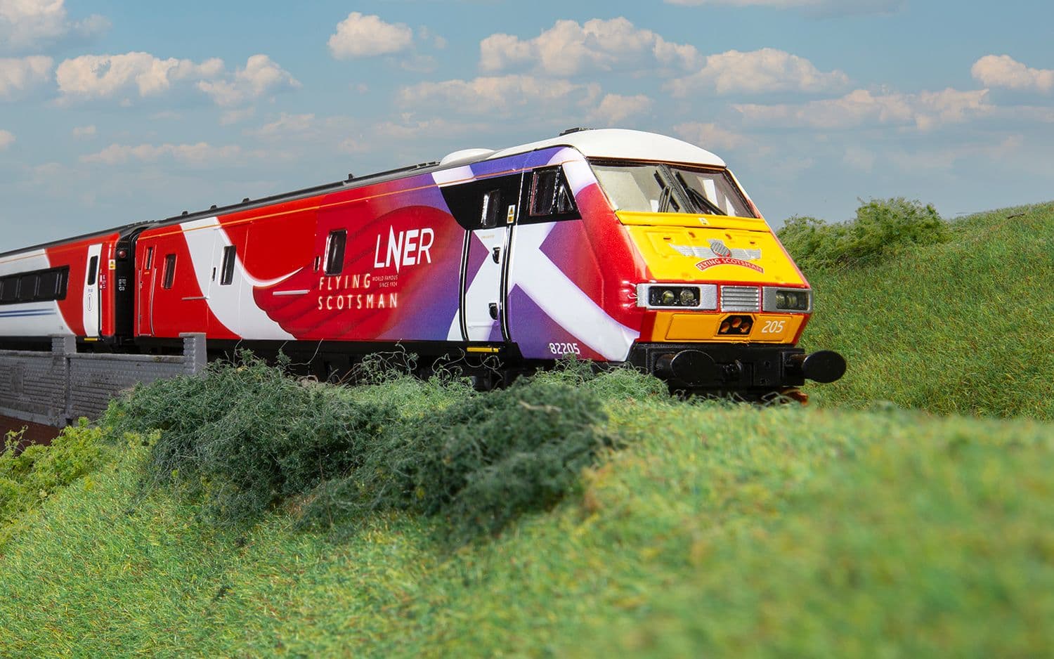 LNER, Flying Scotsman, Mk4 DVT, 82205 - Era 11