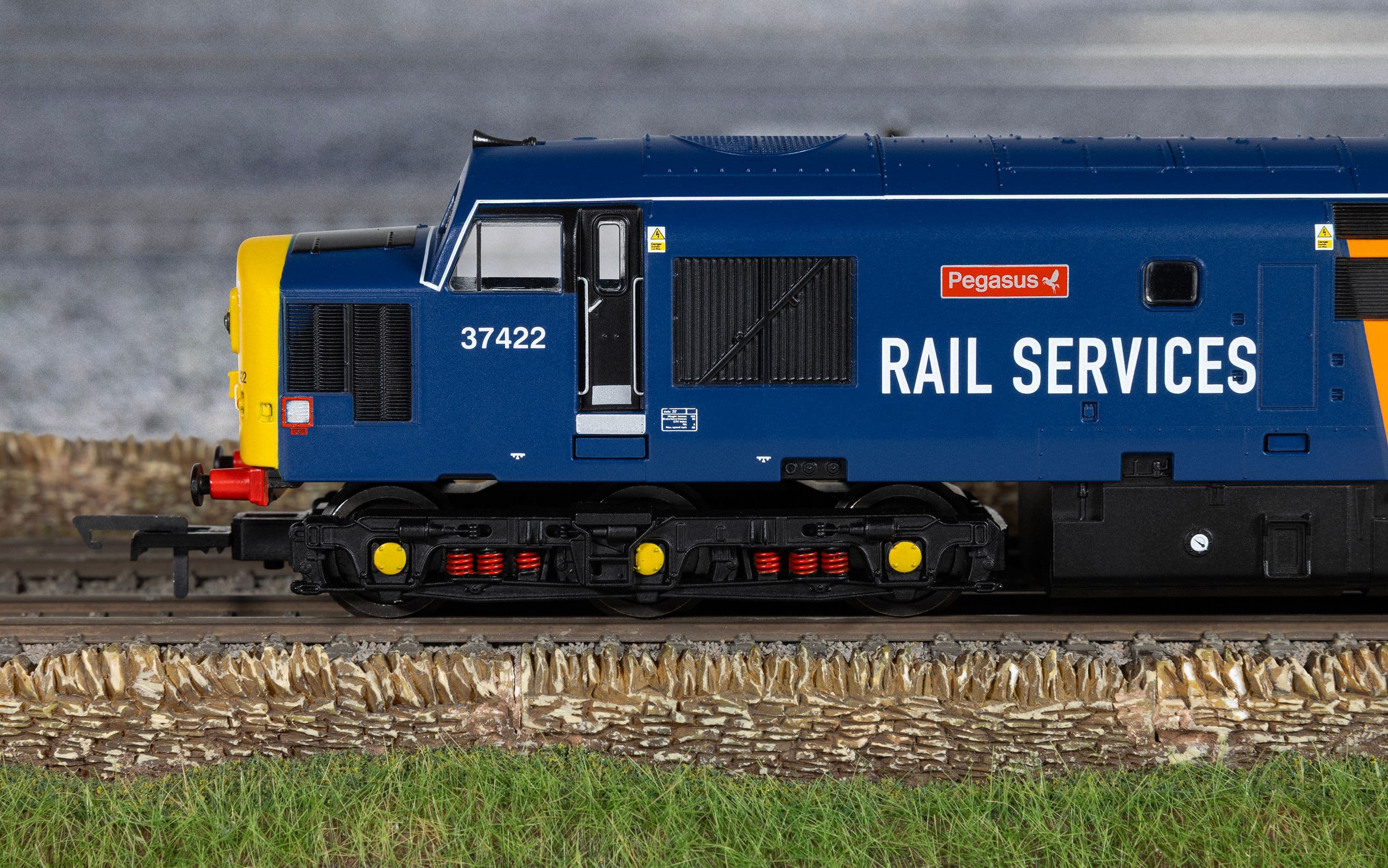 RailRoad: Rail Services - Class 37 - 'Pegasus' 37422