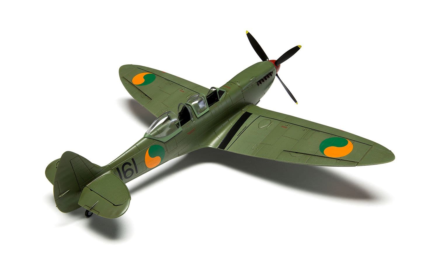 Supermarine Spitfire Tr.9
