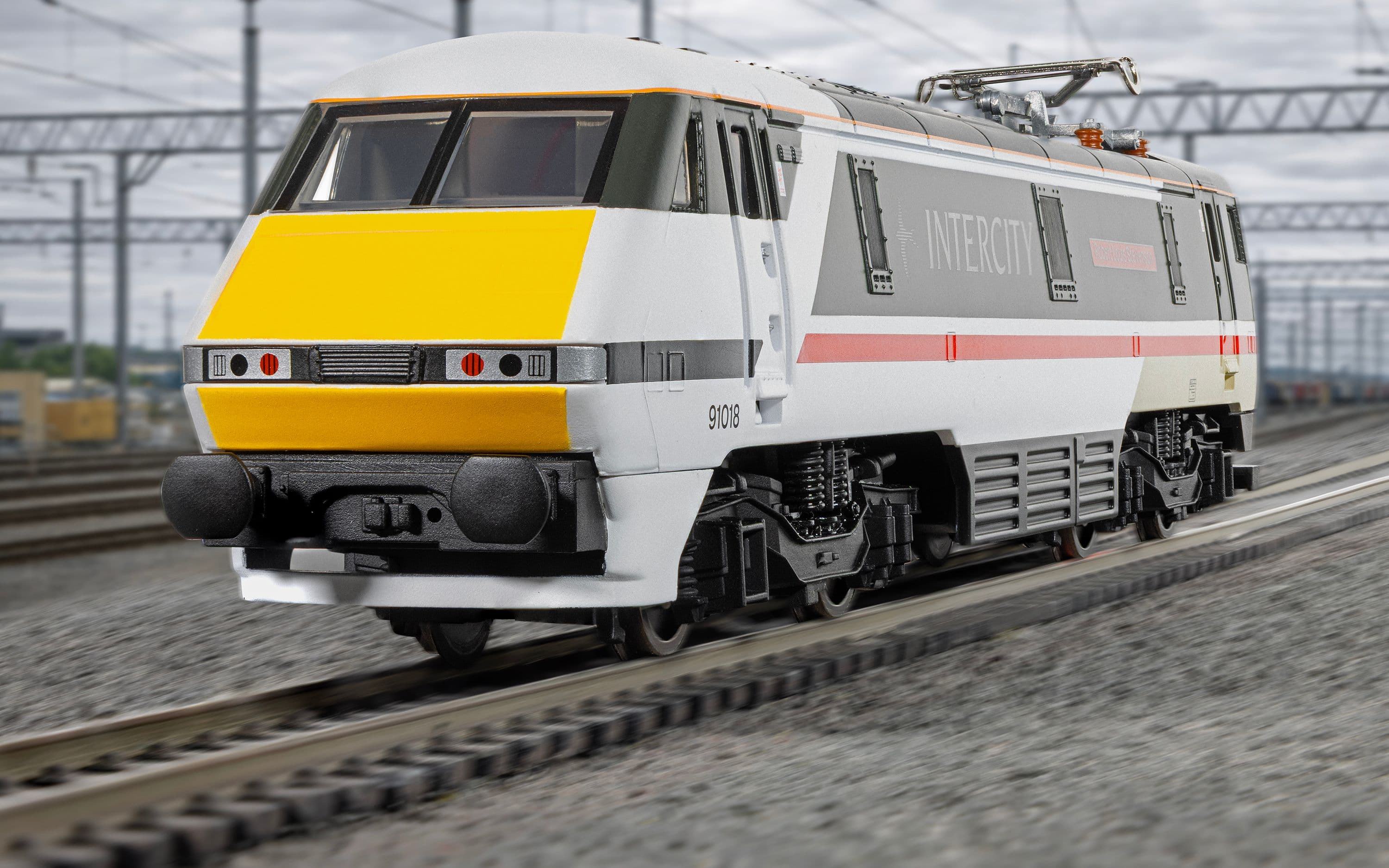 RailRoad: BR - Intercity Class 91 - 'Robert Louis Stevenson' 91018