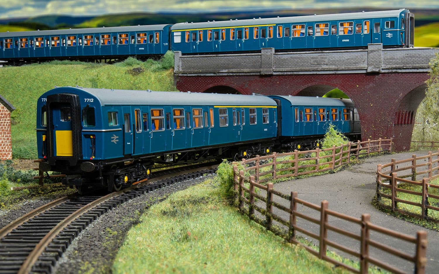 BR - Class 423 - 7712 '4 VEP' - Train Pack