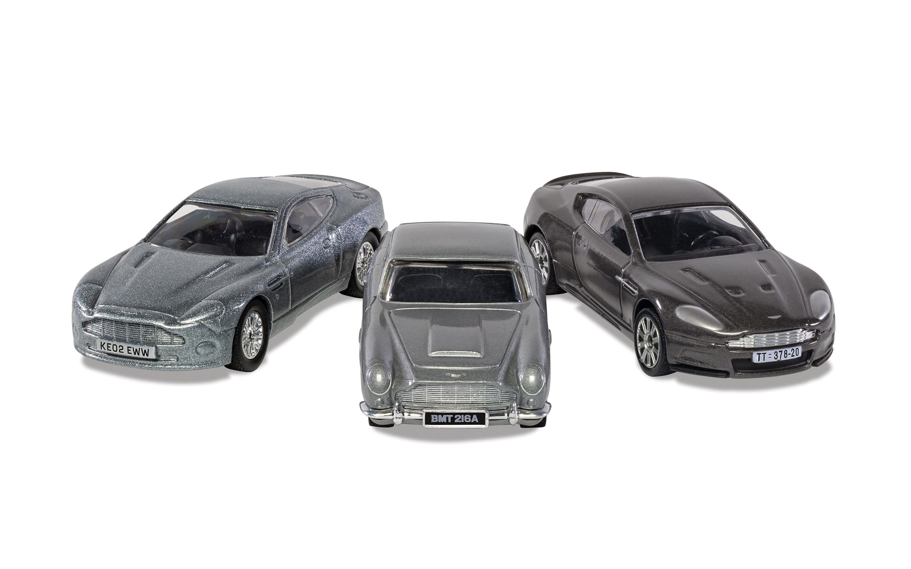 James Bond Aston Martin Collection (V12 Vanquish, DB5, DBS)
