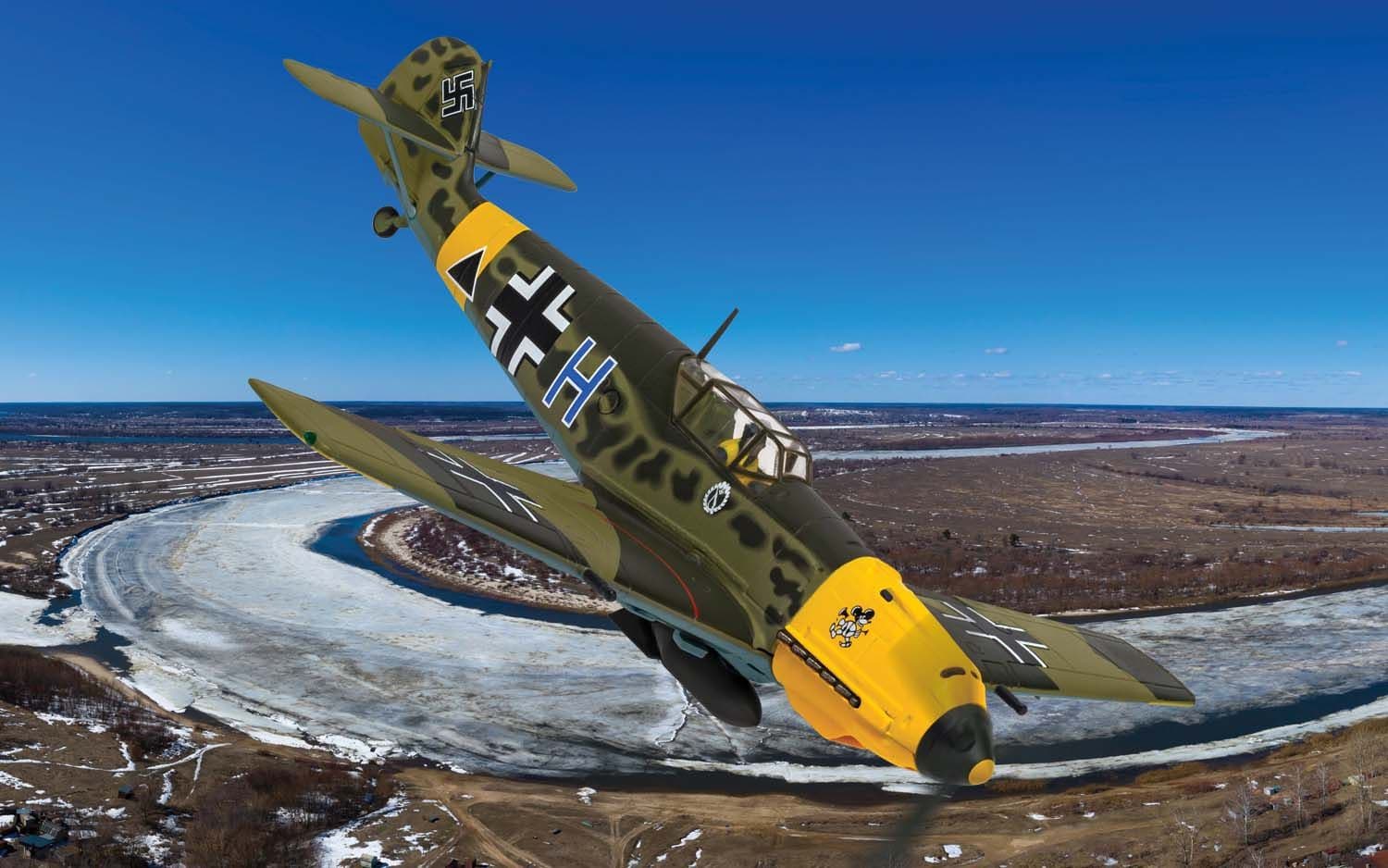 Messerschmitt Bf 109E-7/B Blue H Triangle, II