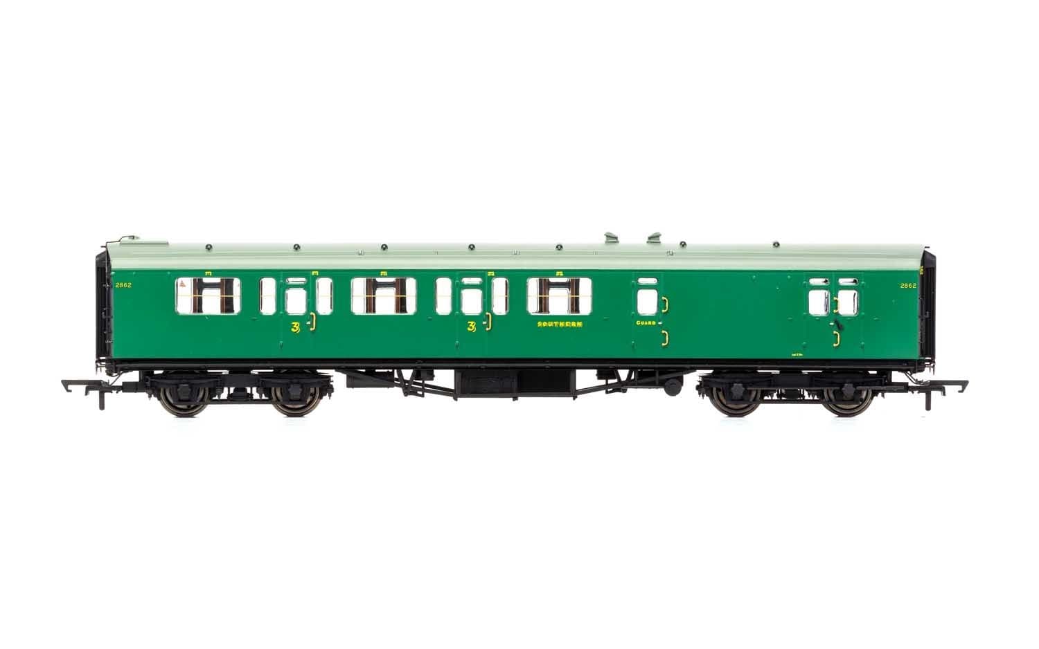 SR, Bulleid 59' Corridor Brake Third, 2862 - Era 3