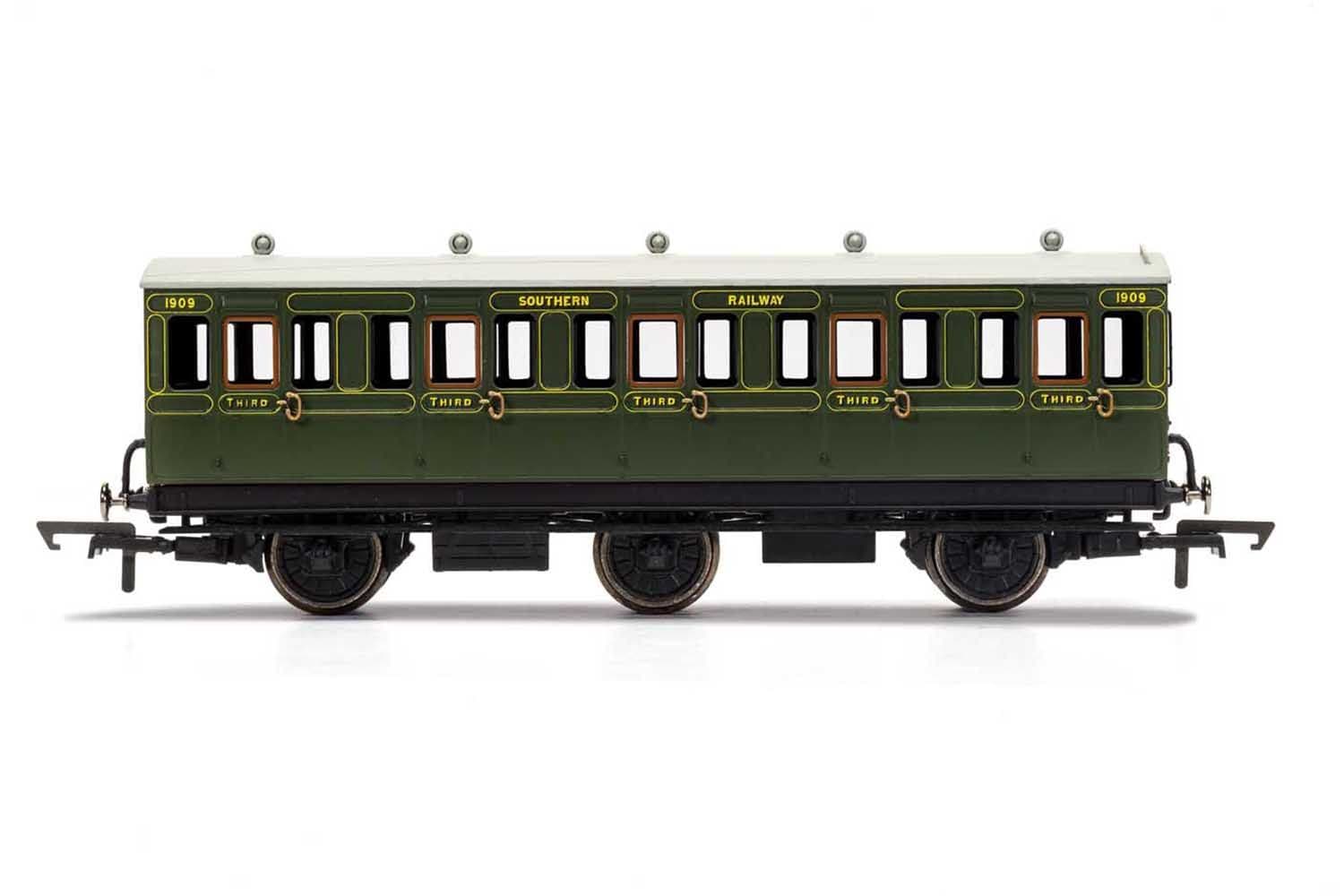SR, 6 Wheel Coach, 3rd Class, Fitted Lights, 1909 - Era 3
