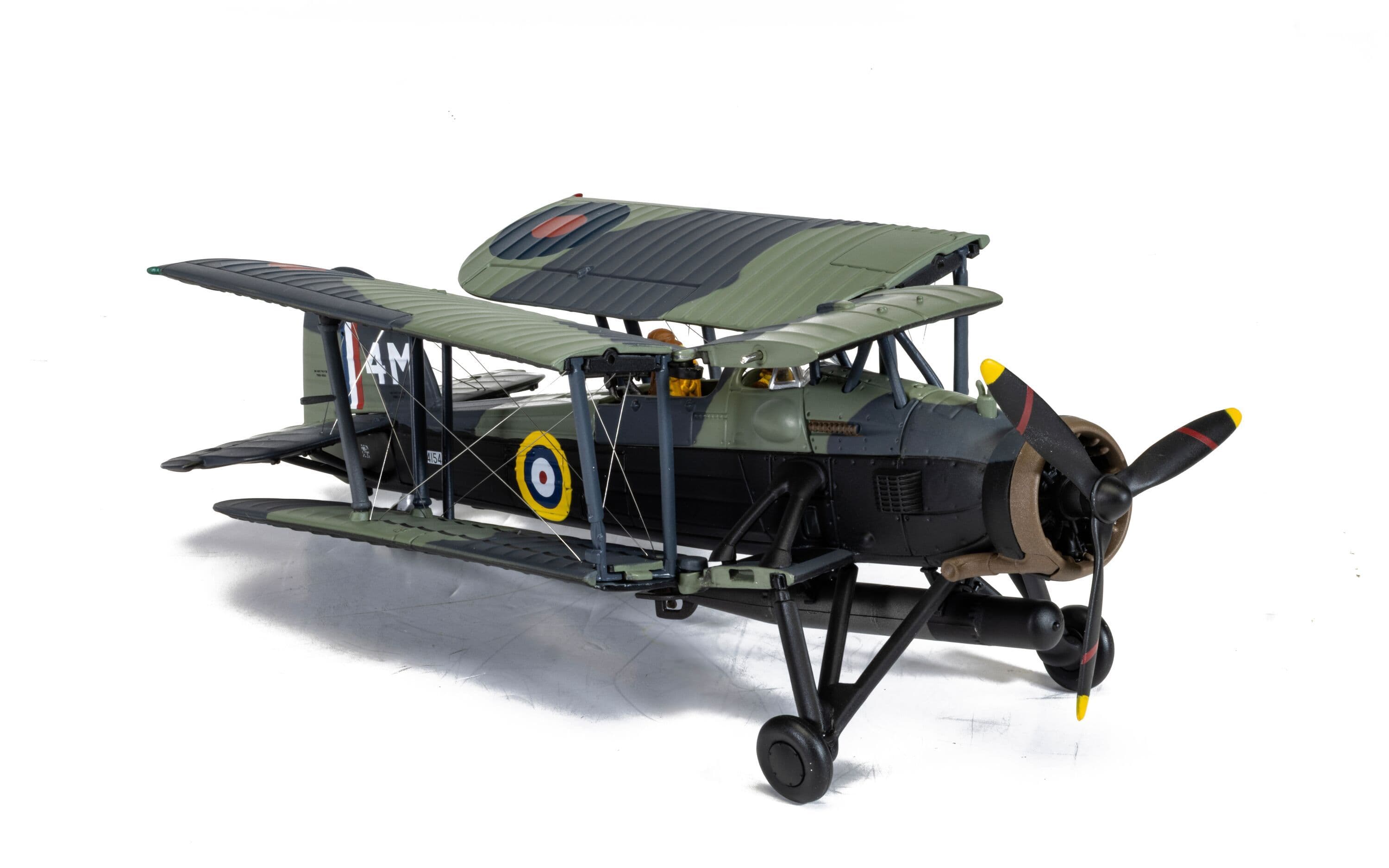 Fairey Swordfish Mk.I P4154/L4M, Lt(A) H. Swayne RN (Pilot) and Sub Lt(A) J. Buscall RNVR (Observer)