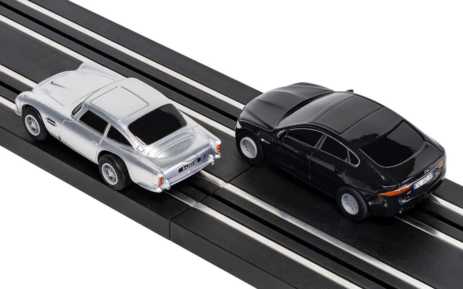 Micro Scalextric James Bond 007 Chase Set - No Time To Die