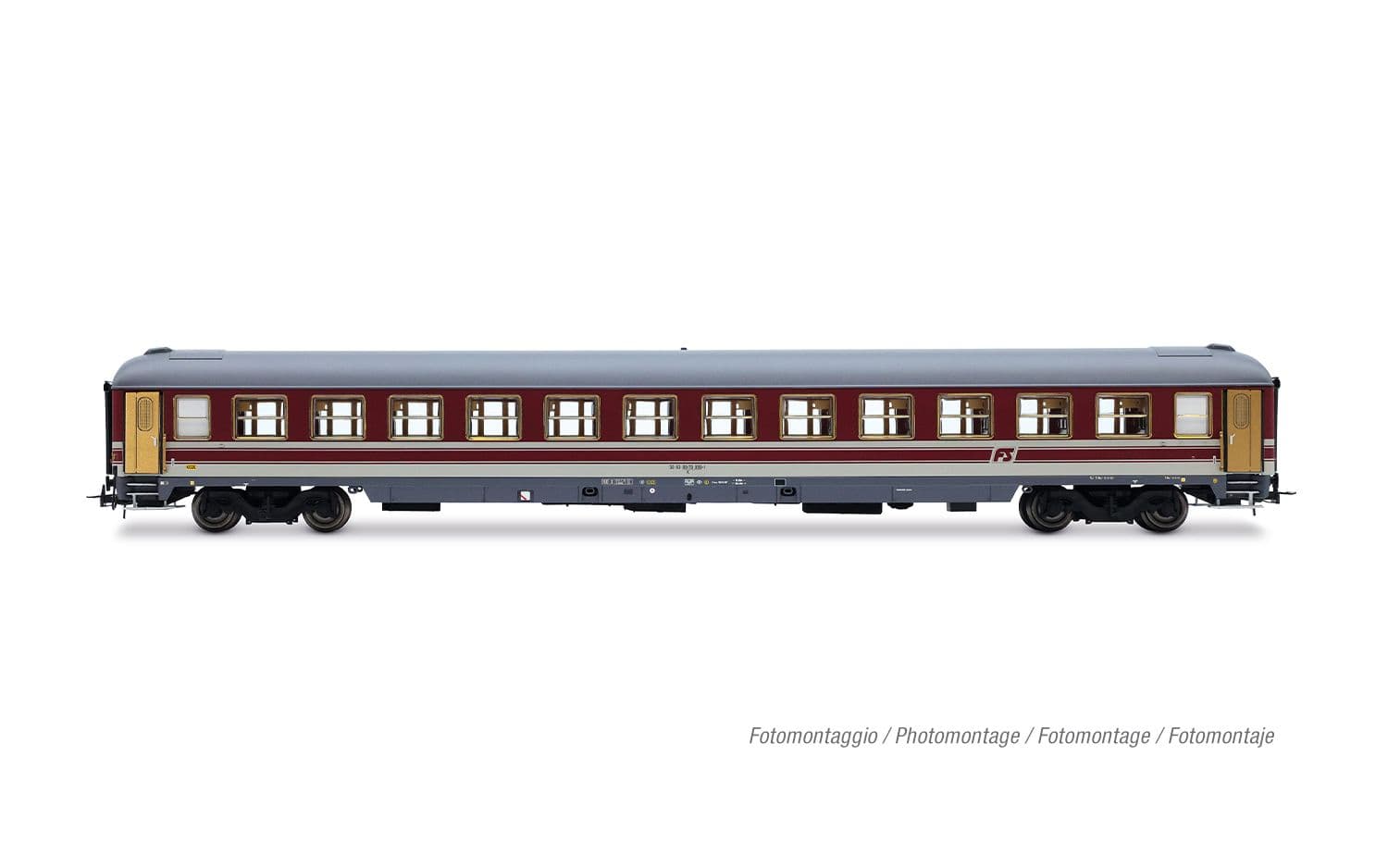 FS, carrozza UIC-X 1979 per il trasporto detenuti, livrea rosso/grigio, ep. IV-V