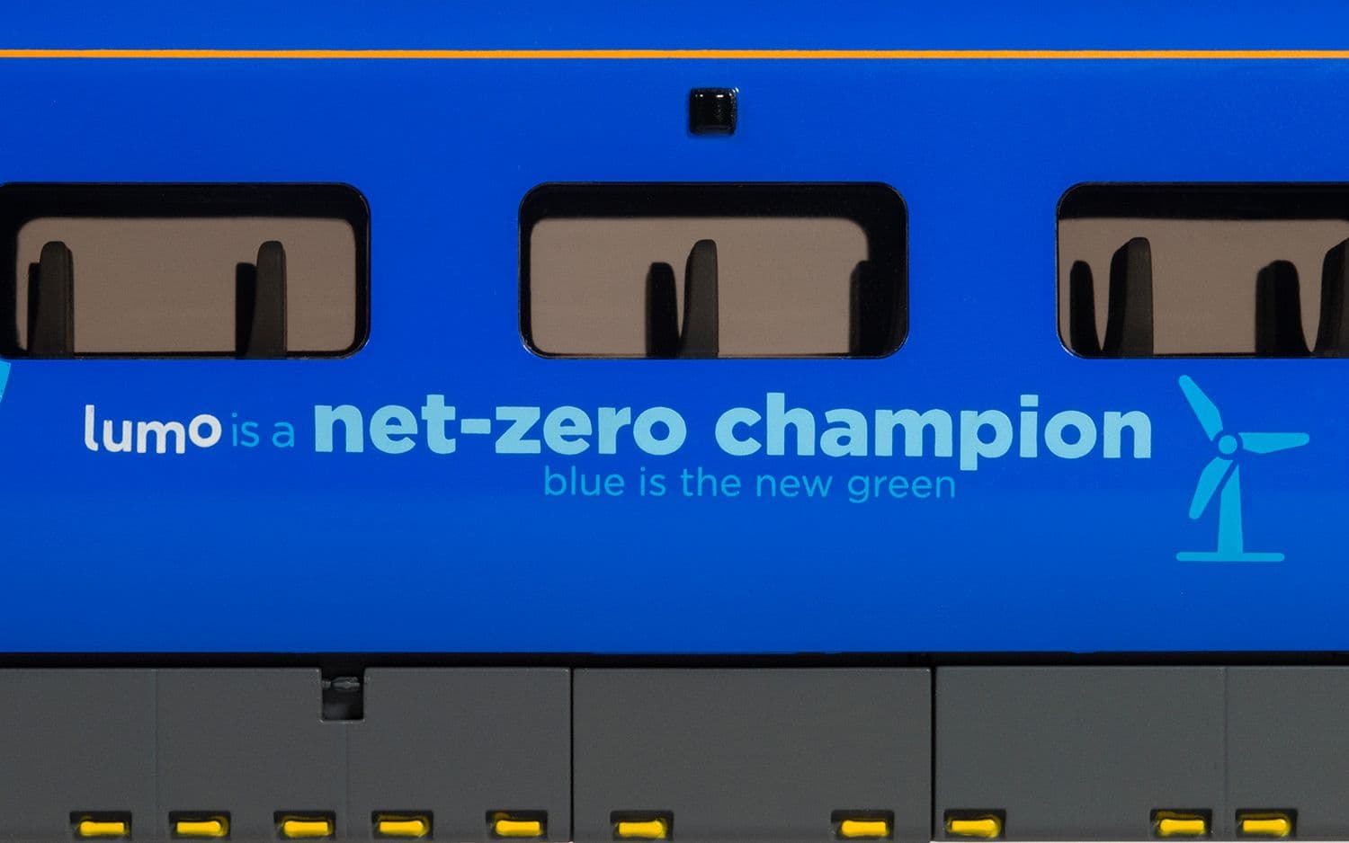 Lumo - Class 803 - 803005 - 5 Car Train Pack