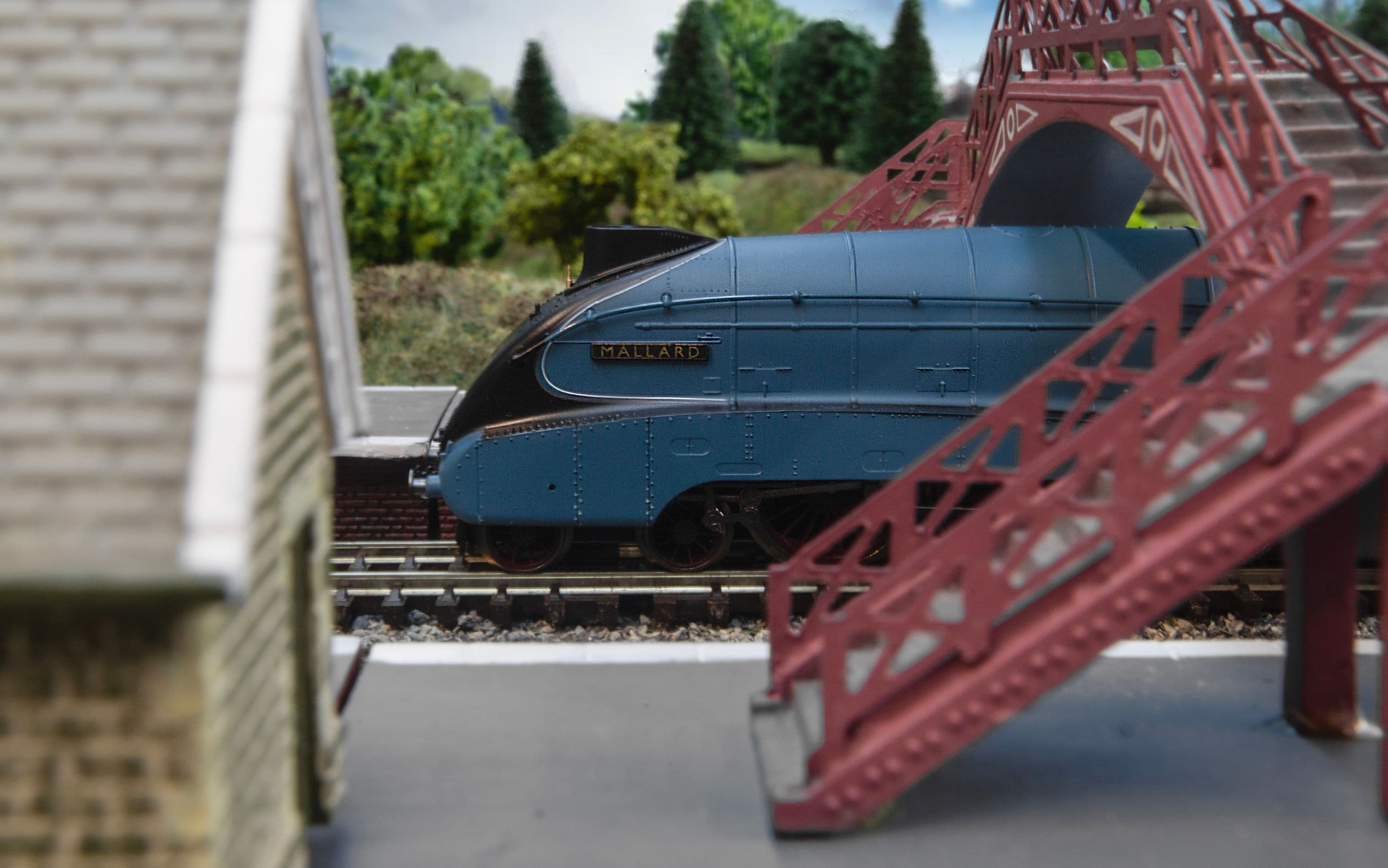 LNER Class A4 4-6-2 4468 'Mallard' - Era 3