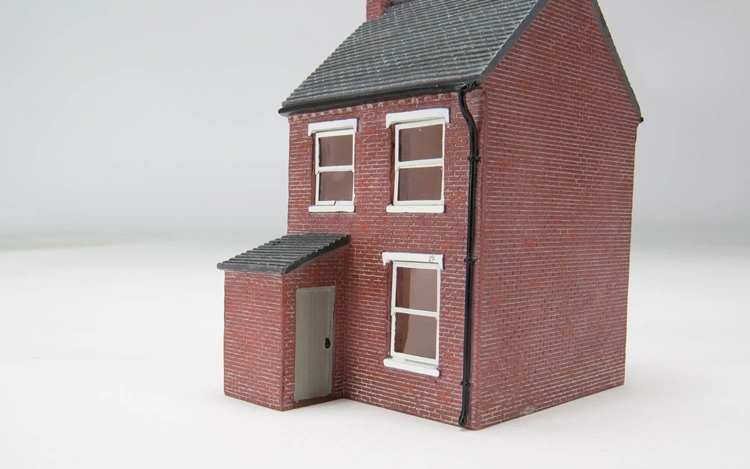 Left Hand Mid-Terraced House