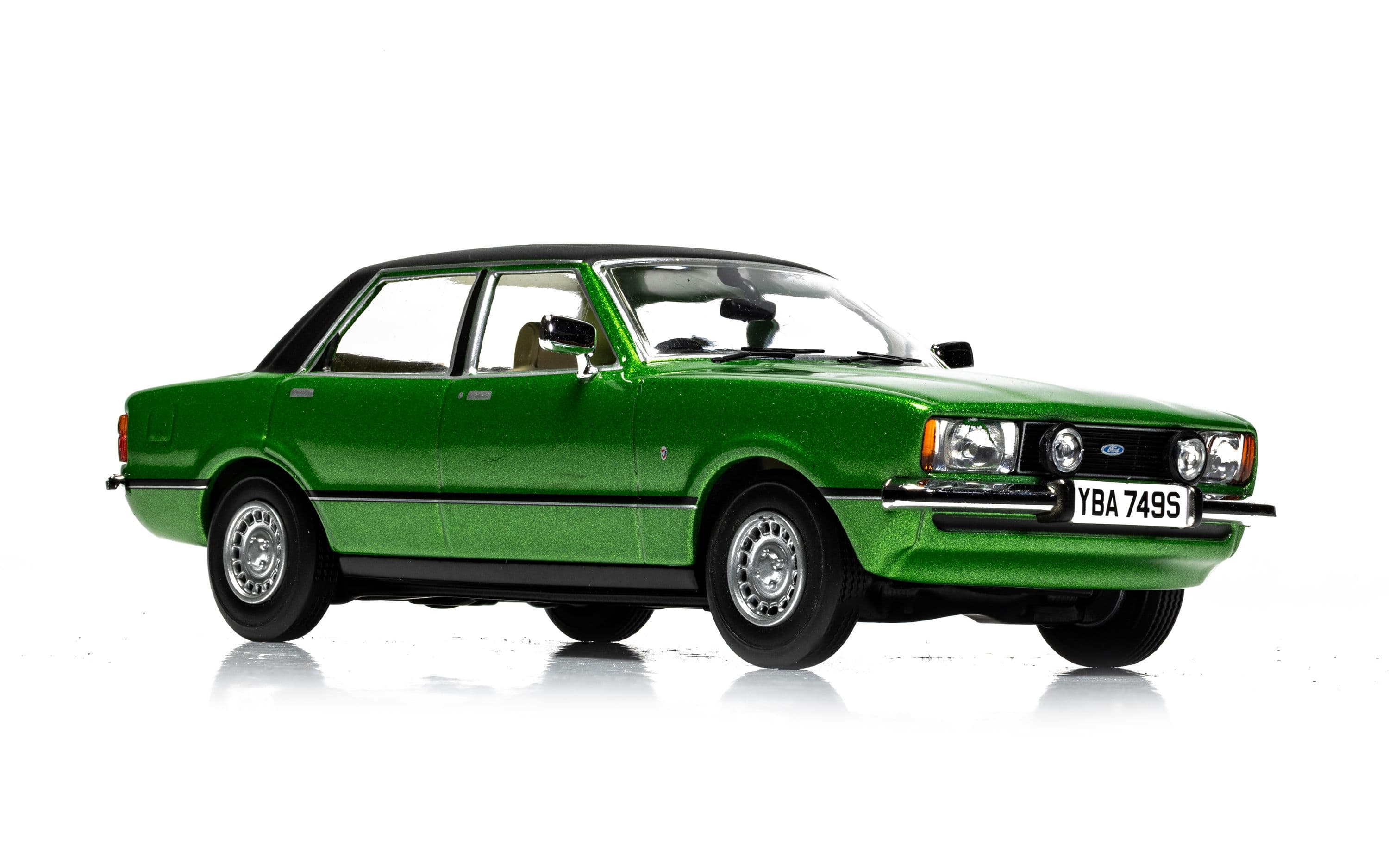 Ford Cortina Mk4 2.3 Ghia - Regency Green
