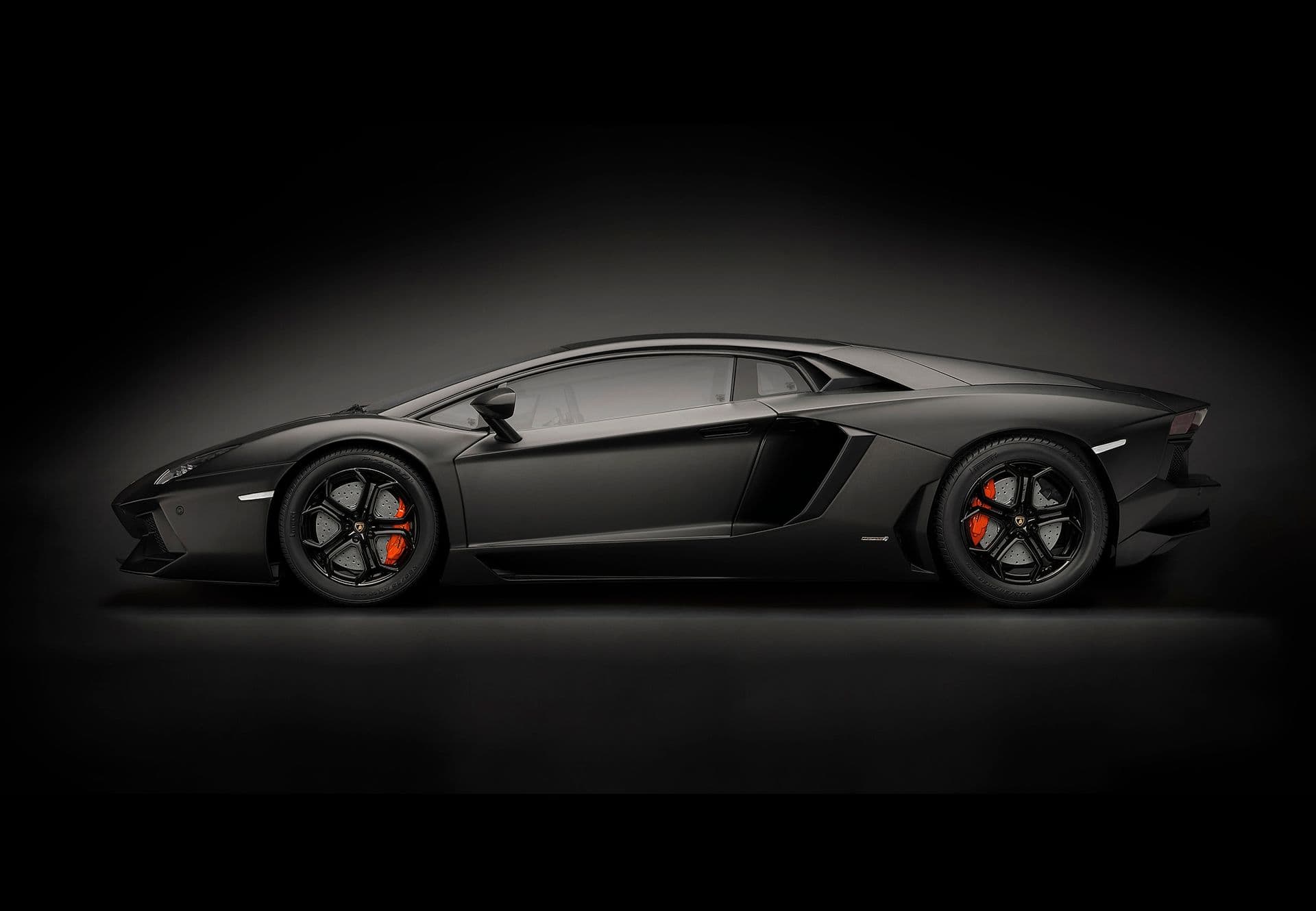 Lamborghini Aventador LP 700-4 - Nero Nemesis