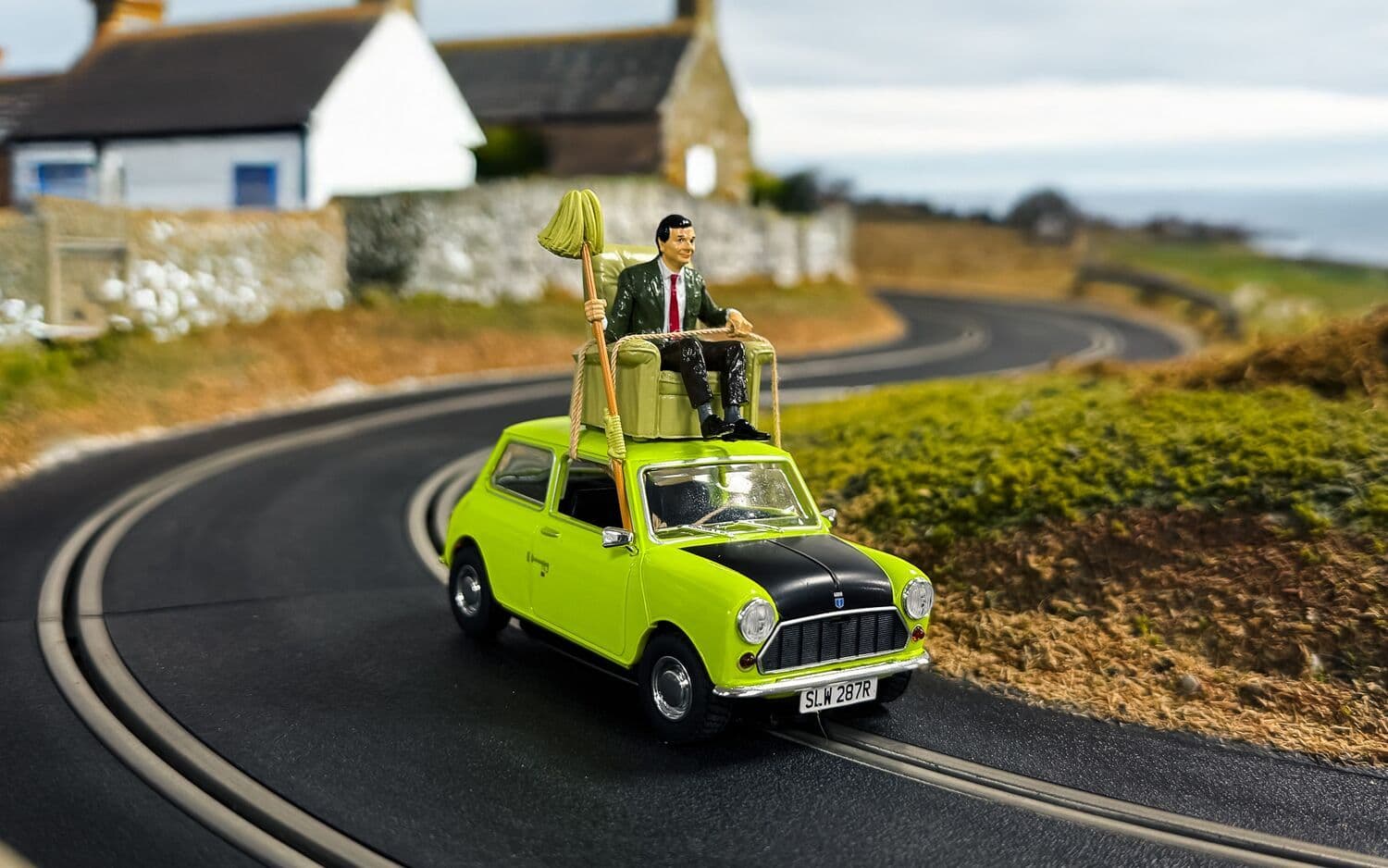Mini - Mr Bean 'Do-It-Yourself'