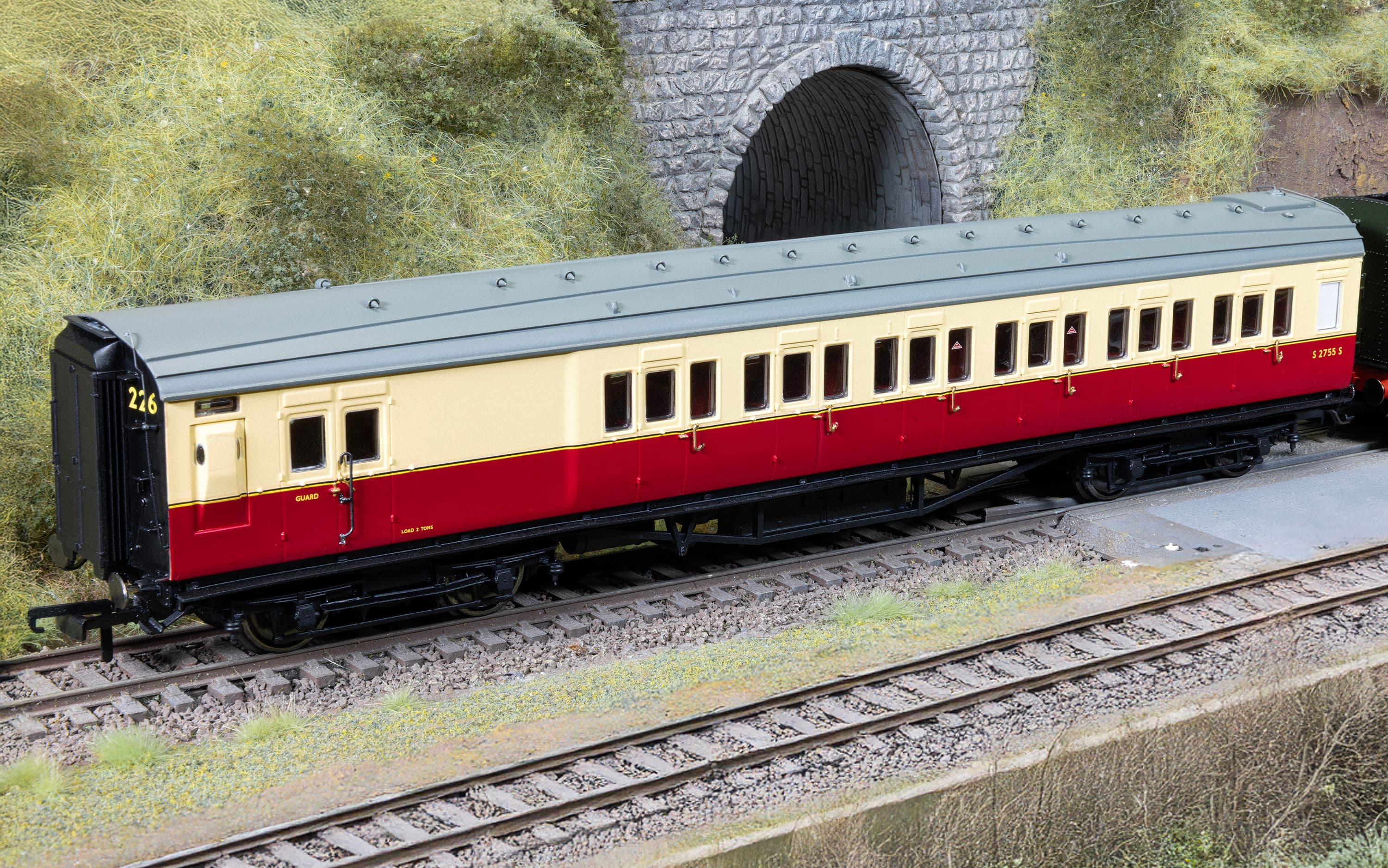 BR - Maunsell - S2755S Set 226 - Composite Coach