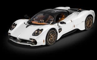 Pagani Utopia Coupé - Bianco Perla - 1:8 Scale Kit
