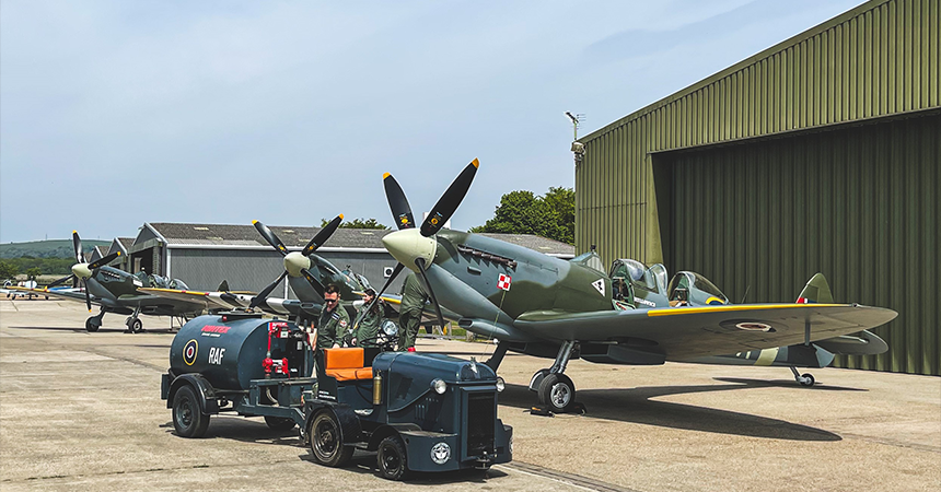 Becoming a Flight Academy  860 x 450 (4).png