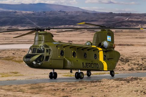 Boeing CH-47C Chinook – Argentine Army – Captured by British Army