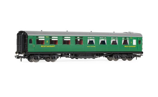 Maunsell Coaches | OO Gauge | Hornby UK