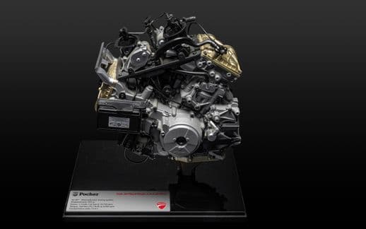 Ducati Superquadro - V2 Engine - 1:4 Scale Kit