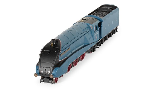 Hornby Dublo: LNER - Class A4 - 4492 'Dominion of New Zealand'