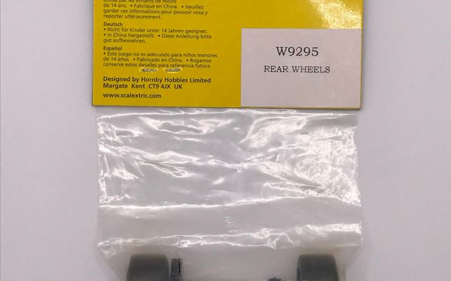 rear axle assy, Aston Martin DBR9 Rear Wheel Assembly (C2644)