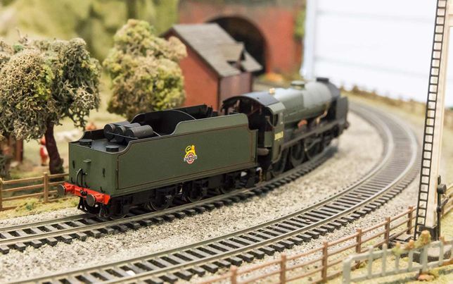 BACHMANN OO GAUGE BR LORD NELSON CLASS 4-6-0 TENDER LOCO 30861 LORD ANSON BOXd