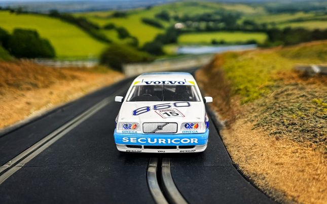 C4597 Volvo 850 Estate - BTCC 1994 - Rickard Rydell