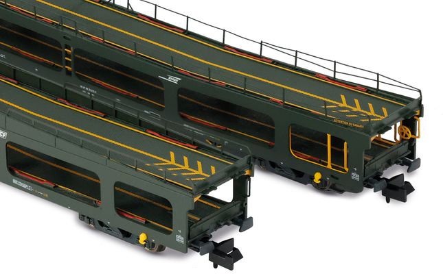 HN4411 SNCF, 2-unit set DD DEV 66 autotransporter, green