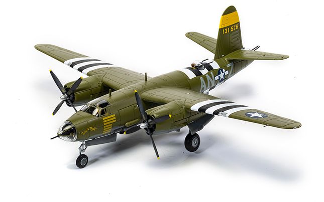 ミニカー　1/72 マーティン B-26B マローダー 41-31576 ’ダイナ マイト’ Mjr デビッド デューハースト [CGAA29501] マーティン B-26B マローダー 41-31576 `ダイナ マイト` Mjr
