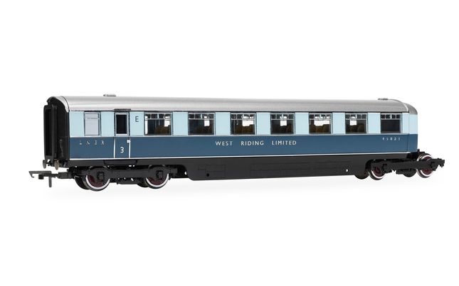 LNER - 'West Riding Limited' - Open Third &amp; Kitchen Third - Coach pack