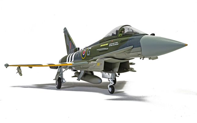 AA29004 Eurofighter Typhoon FGR4 'Moggy' - RAF No.29 Sqn - 2024 D