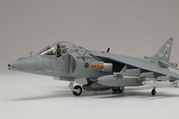 A55300 Large Starter Set - BAE Harrier GR.9A