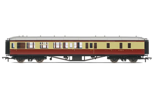 BR, 63' Hawksworth Corridor Brake Third, W2251W - Era 4 BR, 63' Hawksworth Corridor Brake Third, W2251W - Era 4