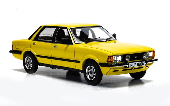 Ford Cortina Mk5 2.0 GLS, Signal Yellow