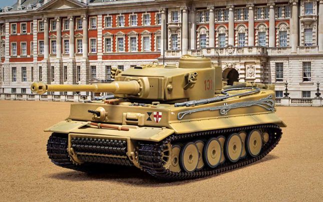 CC60516 Corgi | Panzerkampfwagen VI Tiger Ausf E - Tiger 131