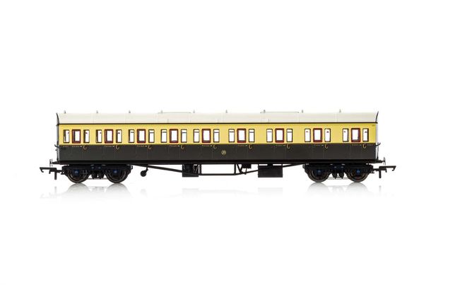 GWR, Collett 57' Bow Ended E131 Nine Compartment Composite (Right Hand), 6627 - Era 3 GWR, Collett 57' Bow Ended E131 Nine Compartment Composite (Right Hand), 6627 - Era 3