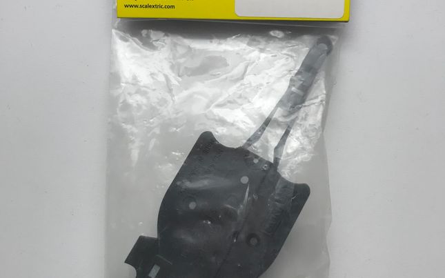 Underpan/ Front axle assembly, Vodafone McLaren Mercedes Underpan (C3043)