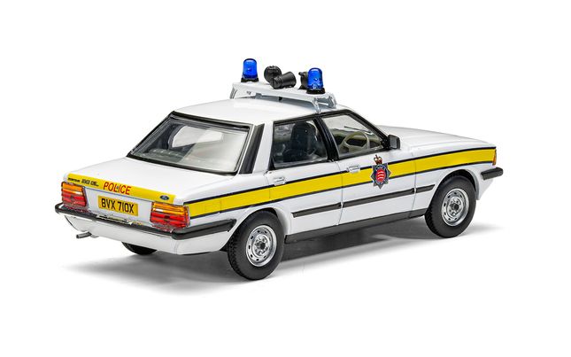 Ford Cortina Mk5 - Essex Police