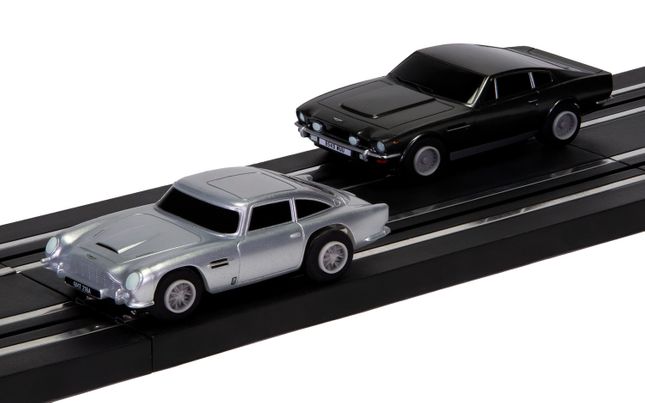 G1171 Micro Scalextric James Bond 007 Race Set - Aston