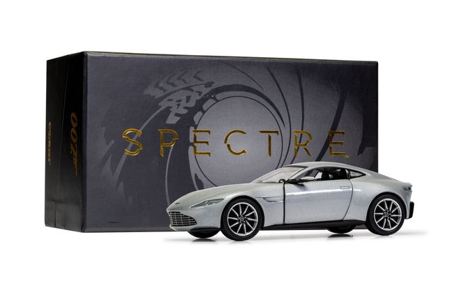 非売品 007 SPECTRE  /ASTON MARTIN DB10 Your chance to buy a 'Spectre'-spec Aston Martin DB10 is here