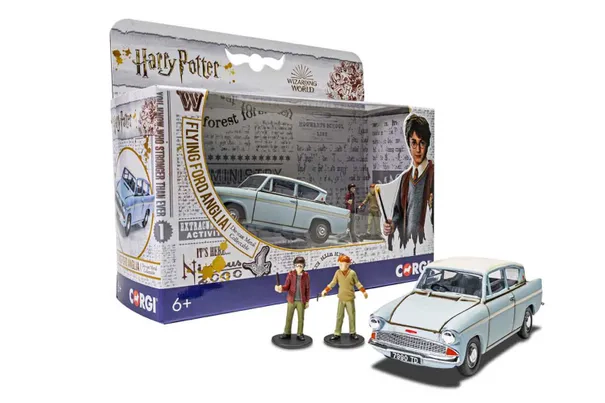 Harry Potter Flying Ford Anglia with Harry Potter and Ron Weasley Figurines