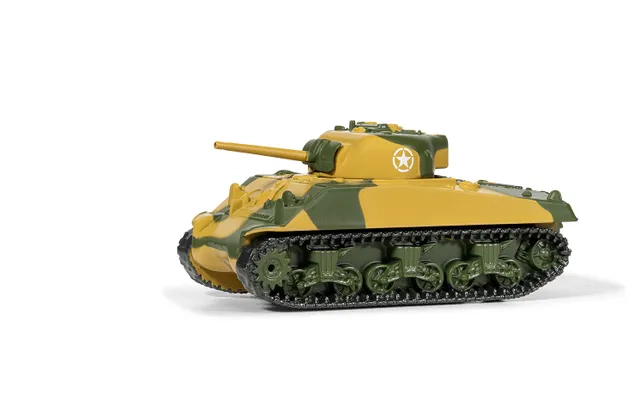 World of Tanks Sherman vs King Tiger