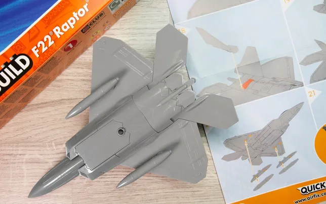 QUICKBUILD F22 Raptor
