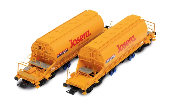 NACCO, 2-unit set of 4-axle hopper wagons Taoos, yellow livery, "Josera", ep. VI