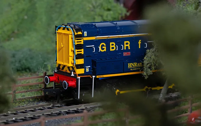 GB Railfreight, Class 08, 0-6-0, 08818 'Molly' - Era 11