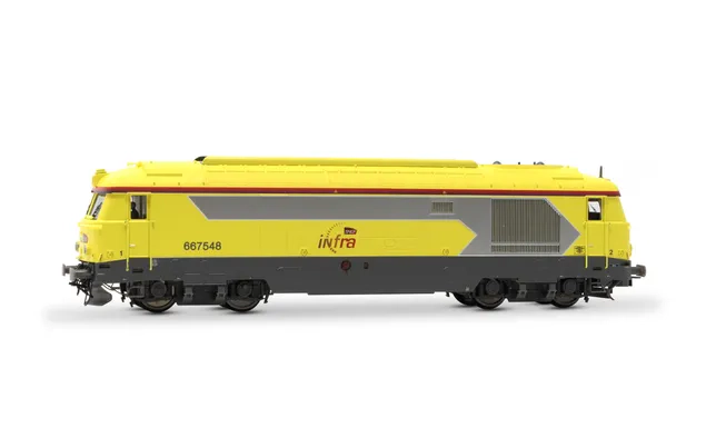 SNCF Infra, diesel-electric locomotive BB 667548, yellow livery "Infra", ep. VI