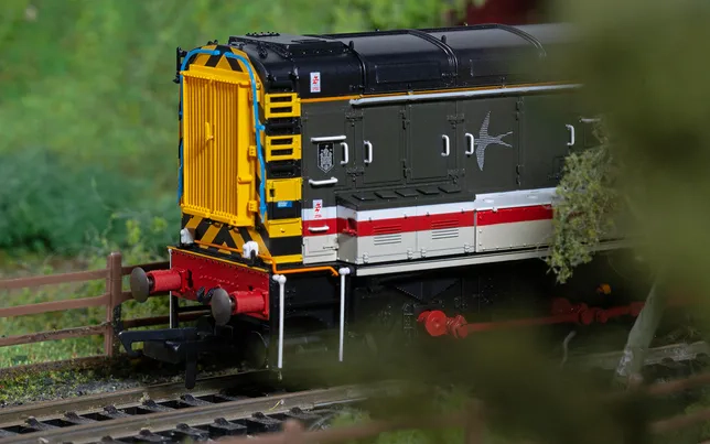 BR, Class 08, 0-6-0, 08570 - Era 7