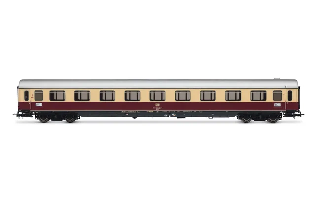 DB, 3-unit set of "TEE Helvetia" (Hamburg-Zurich) coaches, "TEE" livery, including 1 coach ARDümh¹⁰⁵, 1 coach Apümh¹²¹ and 1 coach Avümh¹¹¹, ep. IV